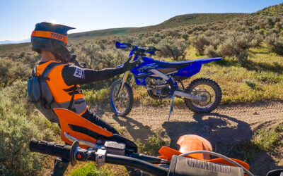 2021 Yamaha YZ250FX vs KTM 300 XC TPI 2020 – Ride Report