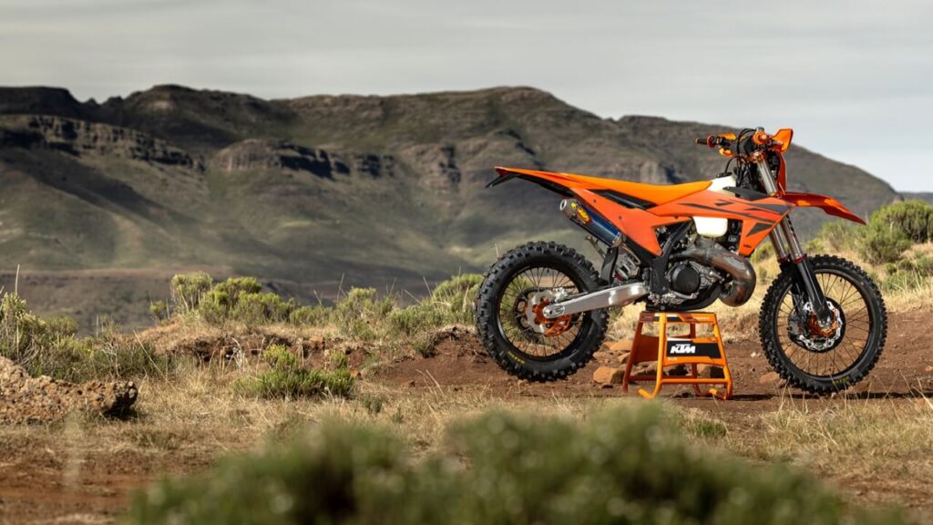 2025 KTM 150 XC-W new innovative frame design