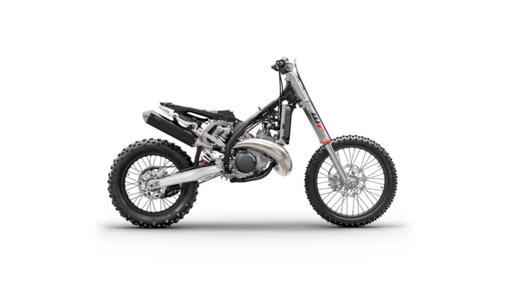 2025 KTM 250 XC-W New frame design