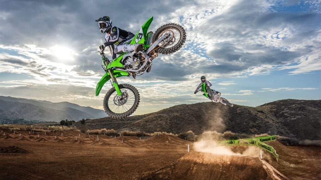 2025 Kawasaki KX450 new performance feature